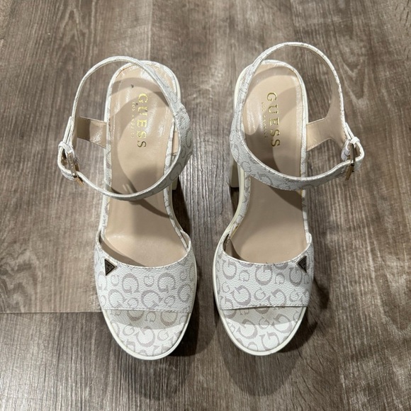 Guess logo | open toe, platform heels white womens size 8.5 - Picture 8 of 10